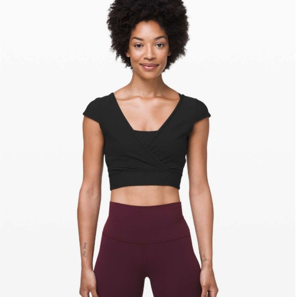 Looking for Lululemon Ready to Rise Short Sleeve Size 6